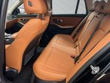 BMW 330 e xDrive Touring PDC LenkradHZG SHZ Ambiente