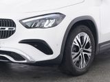 MERCEDES-BENZ GLA 200 , PROGRESSIVE AHK KAMERA SPUR PDC SHZ