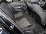 BMW 320 dMSport+AHK+Navi+HUD+360Kamera+eSitze+PDCv+h