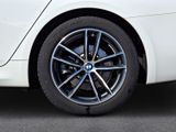 BMW 520 d Touring M Sport Head-Up Laser PDC Komfort