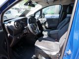 MERCEDES-BENZ T 180 Aut. Style LED/KLIMAAUT/NAVI/MBUX/SPUR