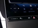 MERCEDES-BENZ C 220 d T // AMG DISTR SPUR AHK KAMERA PDC SHZ