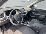 BMW 116 d 5-Türer Advantage LED SHZ PDC Klimaautomatik