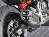 BMW F 900 R Triple-Black Komfort-Paket, Dynamic-Paket, ESA, SOS, RDC