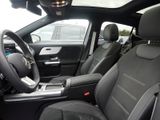 MERCEDES-BENZ GLA 200 d | AMG NIGHT AHK DISTR KAMERA PANO SPUR
