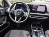BMW 118 d+Navi+DAB+SHZ+PDC+Temp+Rückfahrkamera+LED+MP3