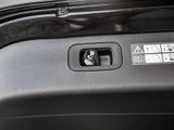 MERCEDES-BENZ C 220 T d // AMG SPUR AHK KAMERA PDC SHZ