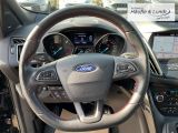 FORD Kuga ST-Line Allrad Panorama AHK-klappbar Allwetterreifen