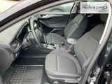 FORD Focus Turnier Titanium PDCv+h Navi Klimaautom