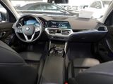 BMW 330 i touring Luxury Line DISTR PANO SPUR PDC