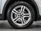 MERCEDES-BENZ GLA 180 d // PROGRESSIVE AHK KAMERA SPUR PDC SHZ