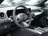 MERCEDES-BENZ GLB 200 d NIGHT PROGRESSIVE 360 AHK KAMERA SPUR
