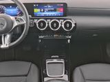 MERCEDES-BENZ A 200 , PROGRESSIVE SPUR PANO 360 PDC SHZ MULTI