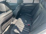 BMW 530 e Touring 530 e M-PAKET*LEDER*CARPLAY