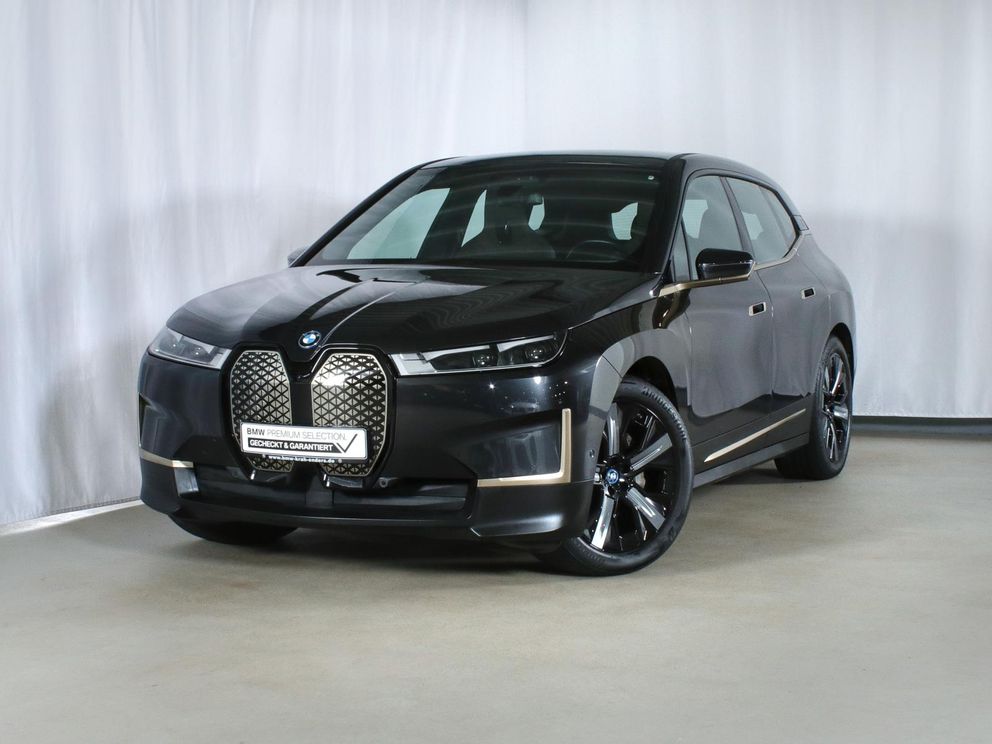 BMW iX xdrive 40 Panorama ACC H&K LiveCockpitProf.