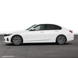 BMW 318i Limousine