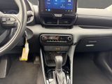 TOYOTA Yaris Hybrid Teamplayer