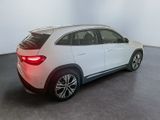 MERCEDES-BENZ GLA 180 d , PROGRESSIVE AHK KAMERA SPUR PDC SHZ