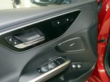 MERCEDES-BENZ C 300 e T // AVANTGARDE NIGHT AHK DISTR KAMERA