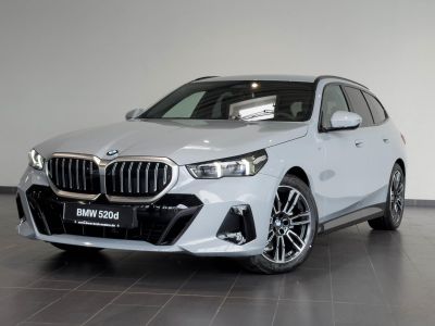 BMW 520 d xDrive Touring M Sportpaket Navi AHK Driv. Assistant Plus