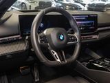 BMW 520 dxDriveMSport+Navi+HUD+Klimasitze+360 Kamera
