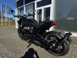 TRIUMPH Rocket 3 Storm R Keyless+Kardanwelle