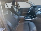 BMW 320 xdA touring Sport Line H&K Laserlicht LC