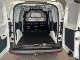 FORD Transit Courier Trend AHK Apple CarPlay Android Auto Musikstreaming DAB LenkradHZG Spurhalteass.