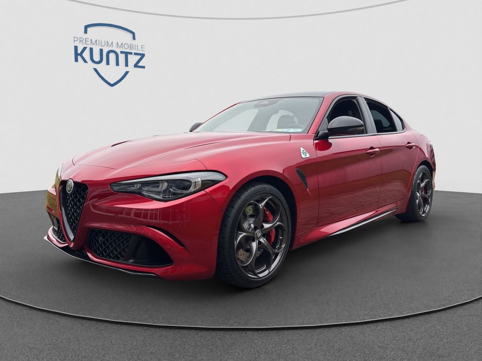 ALFA ROMEO Giulia Quadrifoglio 2.9 V6 Akrapovic+Carbondach