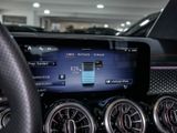 MERCEDES-BENZ EQB 300 4M , AMG NIGHT SPUR STANDH KAMERA PDC
