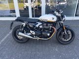 TRIUMPH Speed Twin 1200 MY25 4 Jahre Garantie Kurven-ABS