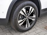 MERCEDES-BENZ GLA 200 , NIGHT PROGRESSIVE AHK KAMERA SPUR PDC