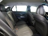 MERCEDES-BENZ E 220 d T //  AVANTGARDE AHK DISTR KAMERA SPUR