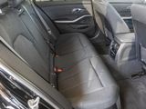 BMW 318 d+AHK+Navi+DAB+LED+e-Sitze+PDCv+h+Temp+SHZ