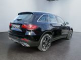 MERCEDES-BENZ GLC 300 de 4M //  AHK DISTR KAMERA SPUR STANDH