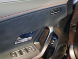 MERCEDES-BENZ CLA 200 d SB , AMG Navi Multi Distr 360 PDC SHZ
