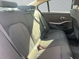 BMW 318 d Limousine Lordose AHK Alarm SHZ RFK