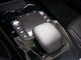 MERCEDES-BENZ A 180 d SPUR KAMERA SHZ
