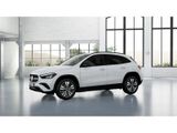 MERCEDES-BENZ GLA 200 NIGHT PROGRESSIVE AHK DISTR KAMERA PANO
