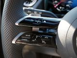 MERCEDES-BENZ GLA 180 AMG NIGHT AHK DISTR KAMERA SPUR PDC SHZ