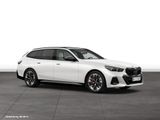 BMW 550e xDrive Touring