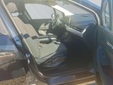 BMW 218 Active Tourer d Aktivsitz AHK adapt. LED Sonnenschutz