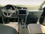 VW Tiguan Life AHK-klappbar Navi LED ACC Apple CarPlay Android Auto Mehrzonenklima