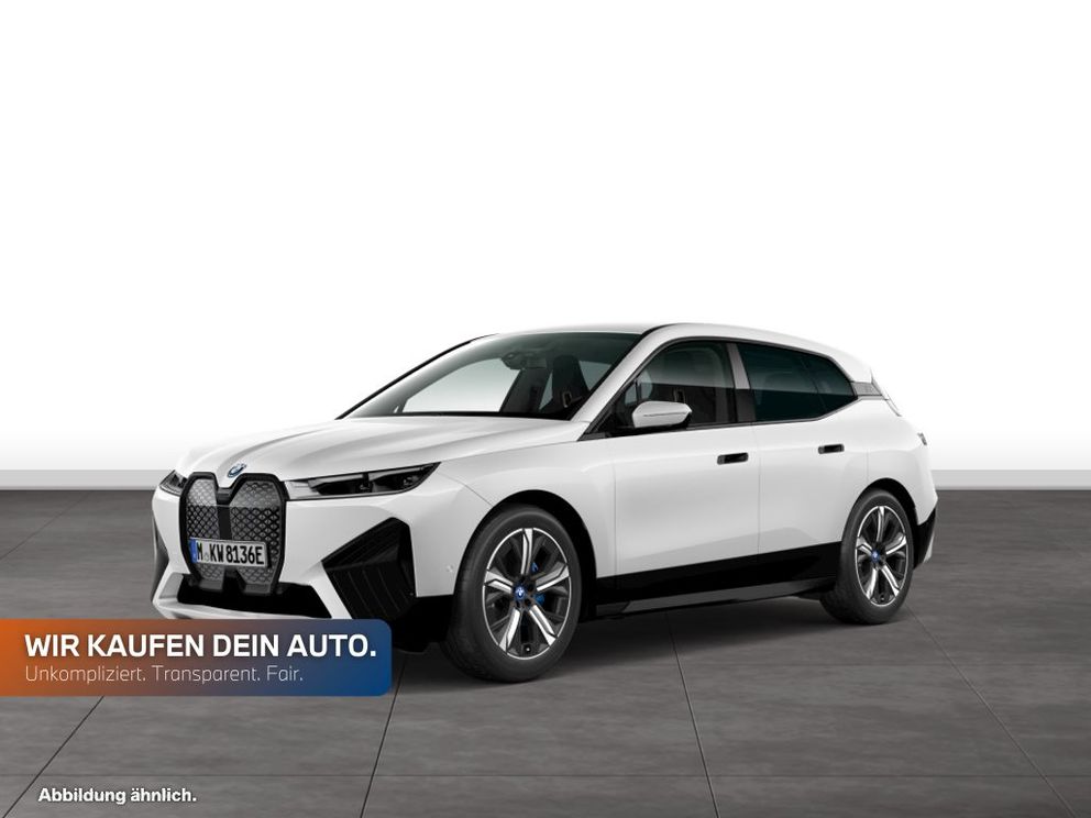 BMW iX xDrive50 