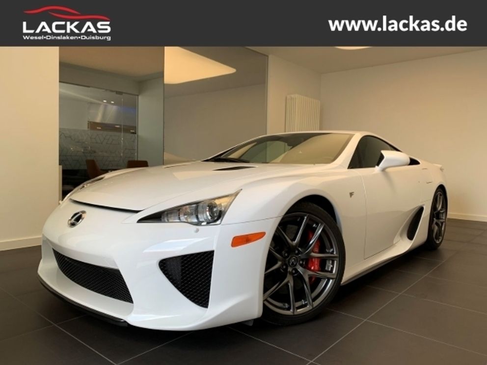 LEXUS LFA COUPE V10 MINT CONDITION 9 30KM