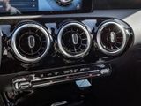 MERCEDES-BENZ A 200 d Kompakt AMG NIGHT SPUR PANO DISTR PDC