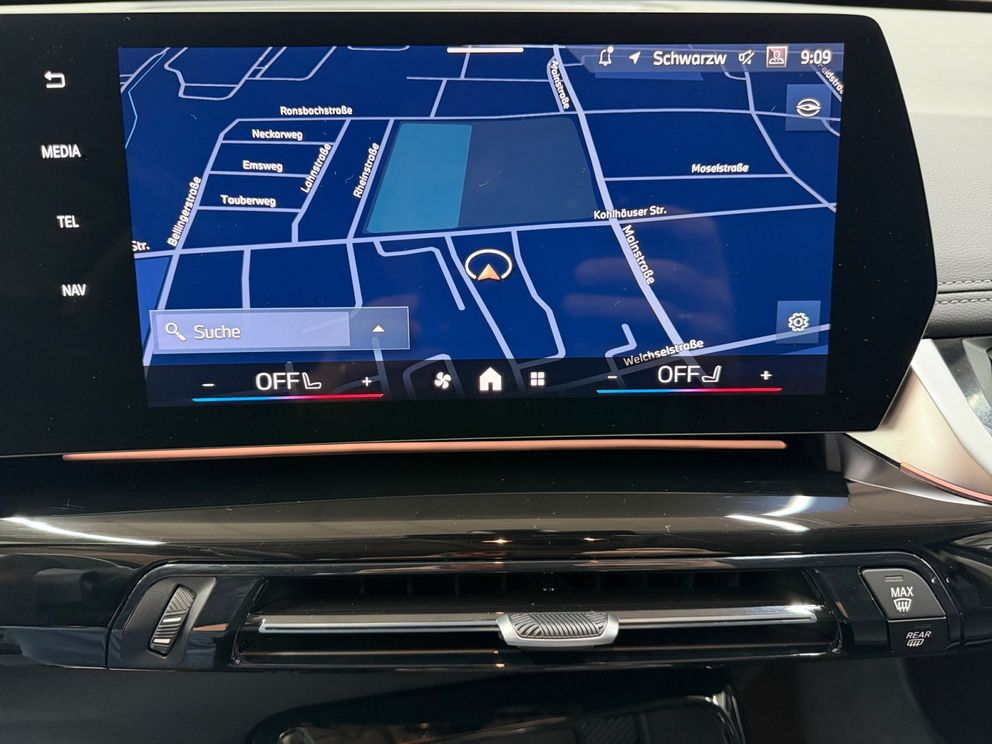 BMW X1 sDrive20i xLine AHK+Memoy+Adapt.LED+SHZ+H&K