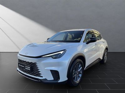 LEXUS LBX Basis 1.5 Hybrid* *INKL.AHK*ALLWETTERREIFEN