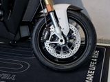 BMW S 1000 XR M-Paket mit Schmiederädern