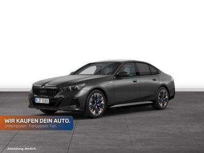 BMW 550e xDrive Limousine